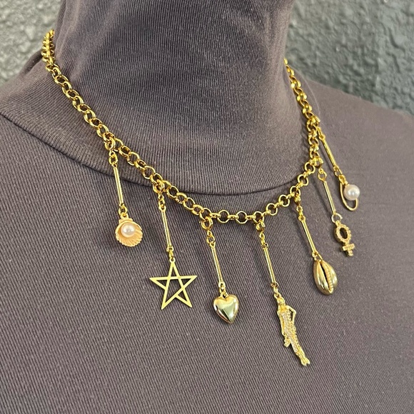 The White Lotus Lucia Greco 7 Detachable Gold Charms Necklace, Handmade Replica - Picture 11 of 16